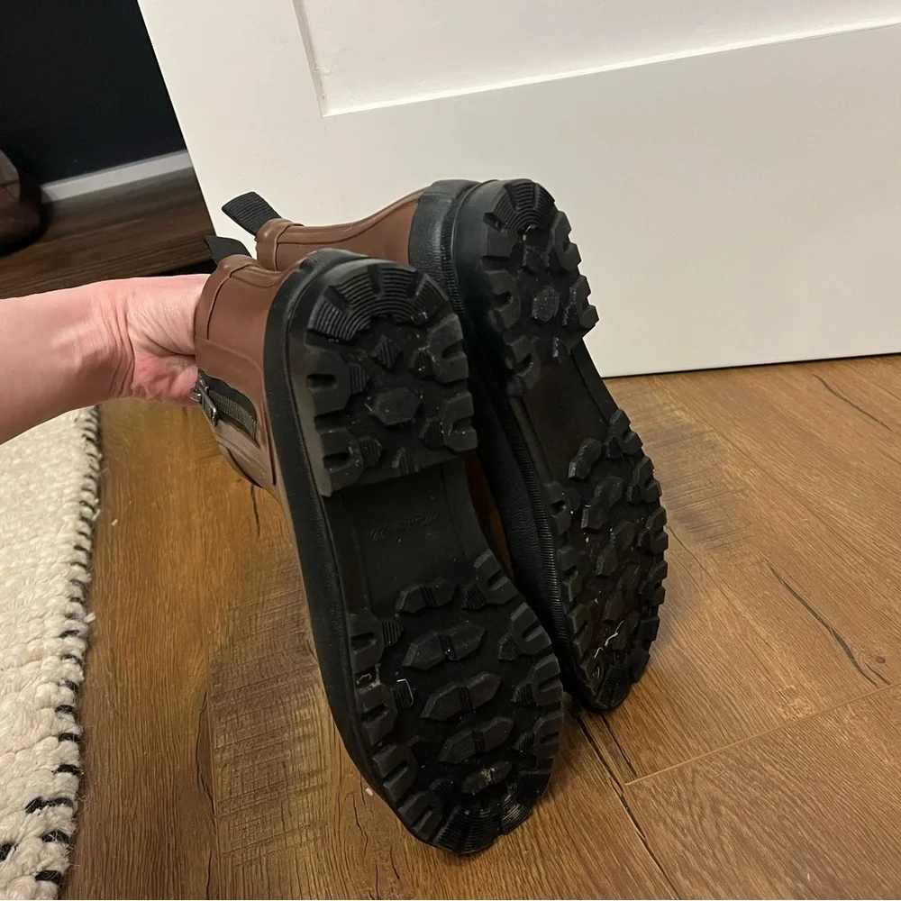 Madewell Brown and Black Winter Boots - Picture 10 of 10